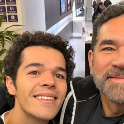 Eduardo-Santamarina-y-su-hijo-Eduardo-Zucchi-se-encuentran-en-Televisa-antes-del-debut-del-joven-en-El-Renacer-de-Luna