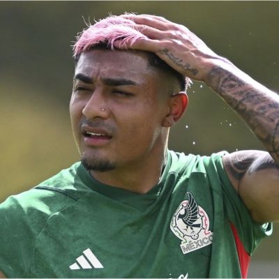 Julian-Araujo-sufre-distension-de-cuadriceps-y-su-presencia-en-el-Mundial-queda-en-duda