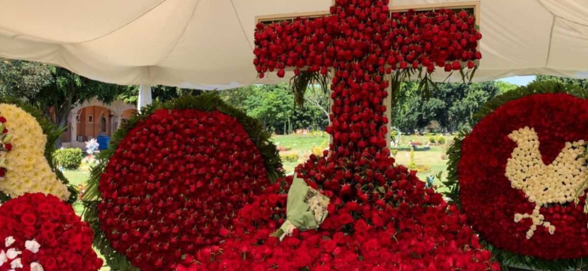 La-tumba-de-El-Mencho-en-Zapopan-atrae-visitas-y-ofrendas