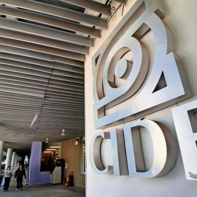 No-se-verifican-en-fuentes-publicas-correcciones-de-CIDE-sobre-el-monto-del-contrato-del-comedor