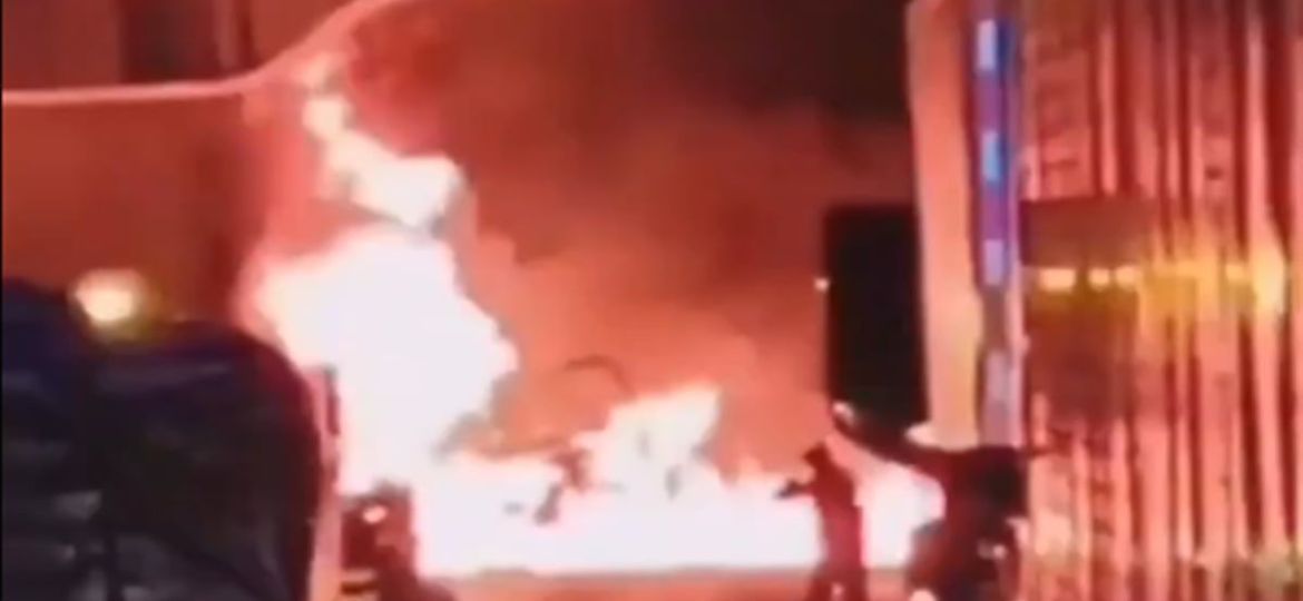 Policia-estatal-de-Puebla-muere-tras-choque-e-incendio-de-patrulla-en-la-Mexico-Puebla