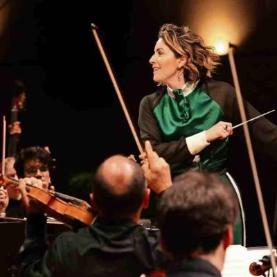 Alondra-de-la-Parra-regresa-a-Mexico-Bellas-Artes-Gershwin-la-vida-en-azul-y-un-estreno-de-Gabriela-Ortiz-en-Paax-GNP