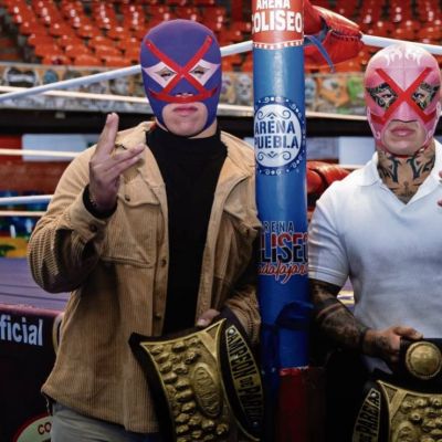 Arena-Coliseo-celebra-83-anos-Hijo-del-Villano-III-y-Villano-III-Jr.-defienden-el-Campeonato-de-Parejas