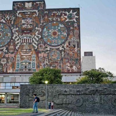Biblioteca-Central-de-la-UNAM-cumple-70-anos-y-avanza-en-la-modernizacion-de-su-sala-principal