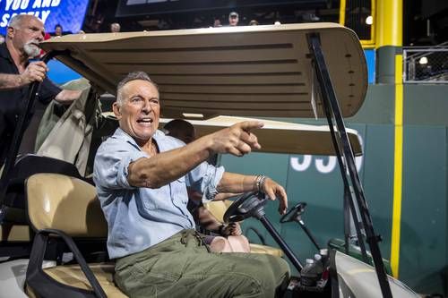 Bruce-Springsteen-ofrece-una-oracion-por-la-seguridad-de-Donald-Trump-tras-el-tiroteo-en-la-Cena-de-Corresponsales