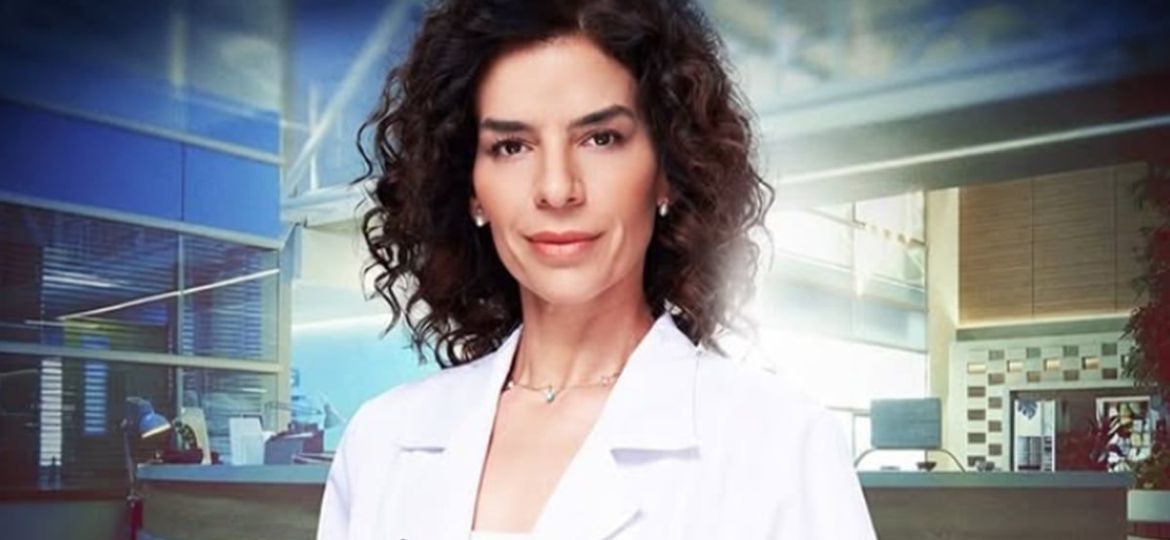 Daniela-Schmidt-la-fobia-a-las-inyecciones-y-su-papel-como-virologa-en-la-segunda-temporada-de-DOC