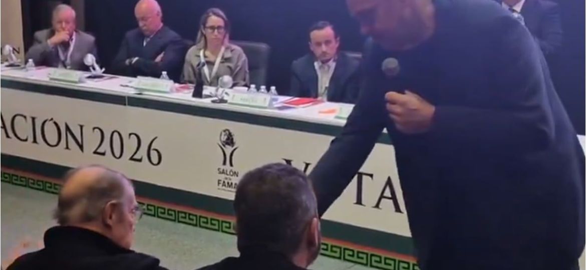 David-Faitelson-se-disculpa-publicamente-con-Jose-Ramon-Fernandez-en-Pachuca