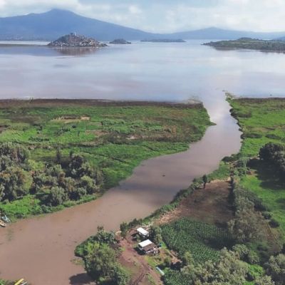 Descubren-tres-nuevos-manantiales-que-fortalecen-el-lago-de-Patzcuaro