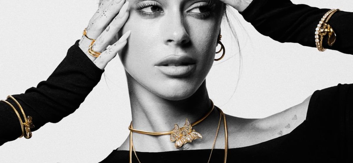 Garden-of-Dreams-Tini-Stoessel-encarna-la-nueva-coleccion-de-Pandora