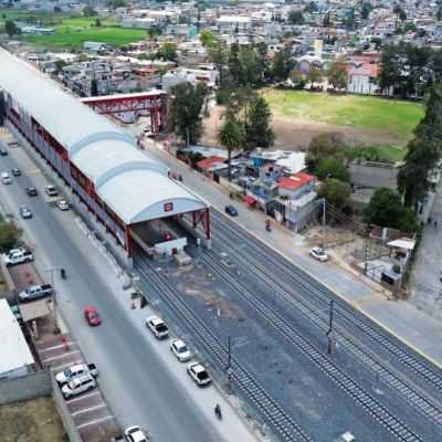 Gobierno-invierte-48-mdp-para-reparar-156-casas-danadas-por-obras-del-Tren-Buenavista‑AIFA-en-Tultepec