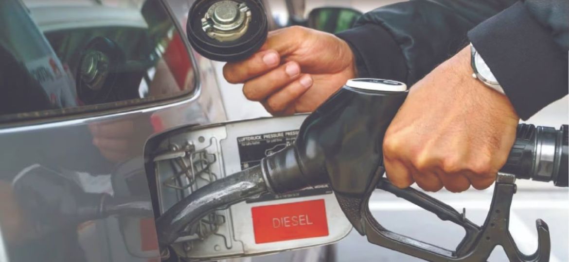 Gobierno-y-gasolineros-acuerdan-tope-de-28-pesos-por-litro-de-diesel-tras-reunion-en-Palacio-Nacional