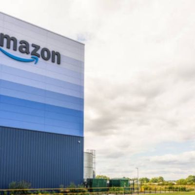 Iran-afirma-haber-atacado-un-centro-de-datos-de-Amazon-en-Barein