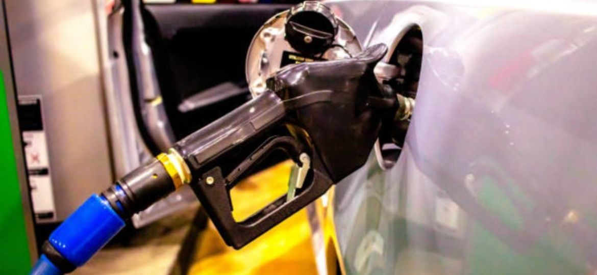 Oxford-Economics-una-guerra-prolongada-con-Iran-podria-provocar-escasez-masiva-de-combustibles-y-riesgo-de-recesion-global