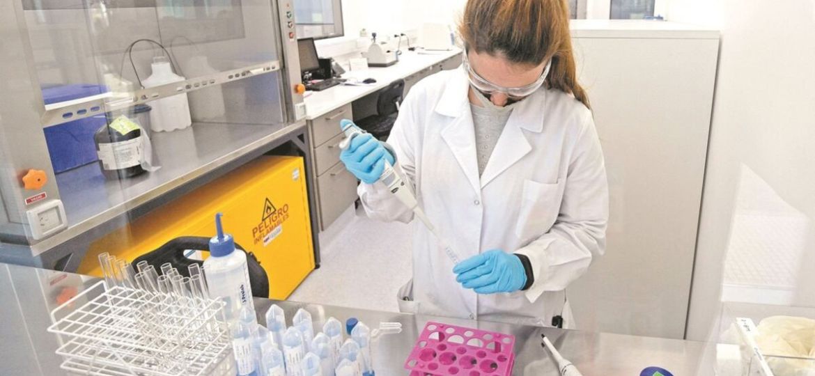 Pocas-mujeres-en-STEM-diagnostico-del-IMCO-y-Movimiento-STEM-sobre-participacion-y-salarios