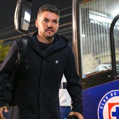 Reabre-el-Estadio-Azteca-persiste-el-debate-sobre-donde-jugara-Cruz-Azul