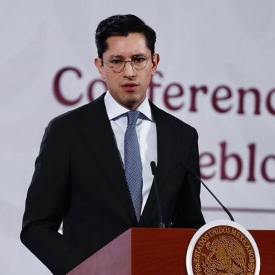 Roberto-Velasco-asume-funciones-en-la-SRE-tras-la-salida-de-Juan-Ramon-de-la-Fuente