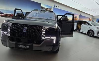 BYD-presenta-Blade-Battery-2.0-y-sistema-Flash-hasta-97-de-carga-en-minutos