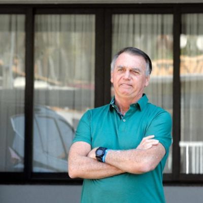 Bolsonaro-es-internado-en-Brasilia-para-una-cirugia-del-hombro
