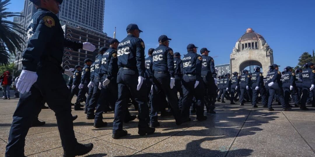 CDMX-capacita-a-mas-de-10000-policias-en-ingles-para-atender-a-turistas-durante-el-Mundial-2026