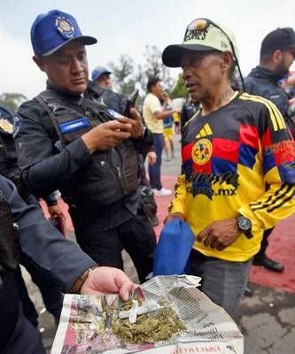 CDMX-despliega-mas-de-2500-policias-y-600-agentes-de-transito-en-operativo-por-el-Clasico-America–Pumas