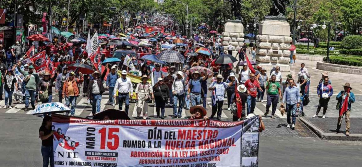CNTE-advierte-que-si-no-hay-solucion-no-rodara-el-balon-durante-el-Mundial-2026
