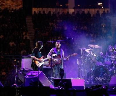 Caifanes-en-el-Palacio-de-los-Deportes-homenaje-a-madres-buscadoras-y-criticas-a-Isabel-Diaz-Ayuso-en-concierto-360°