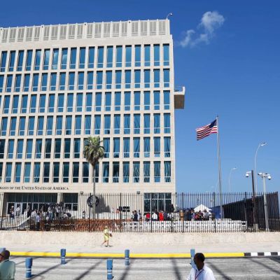 Canciller-cubano-afirma-que-el-bloqueo-energetico-de-EE.-UU.-dejo-a-100000-pacientes-a-la-espera-de-cirugia