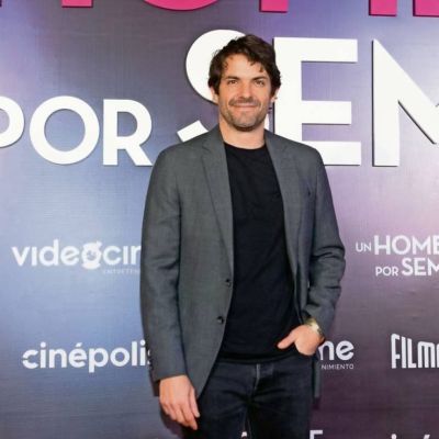 Chema-de-Tavira-protagoniza-la-critica-al-mundo-del-arte-en-El-arte-es-oscuro-y-esta-lleno-de-horrores