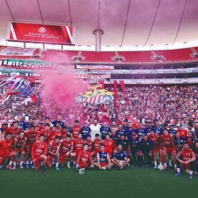 Chivas-deja-viva-la-semifinal-tras-empate-2-2-la-vuelta-sera-en-el-Jalisco