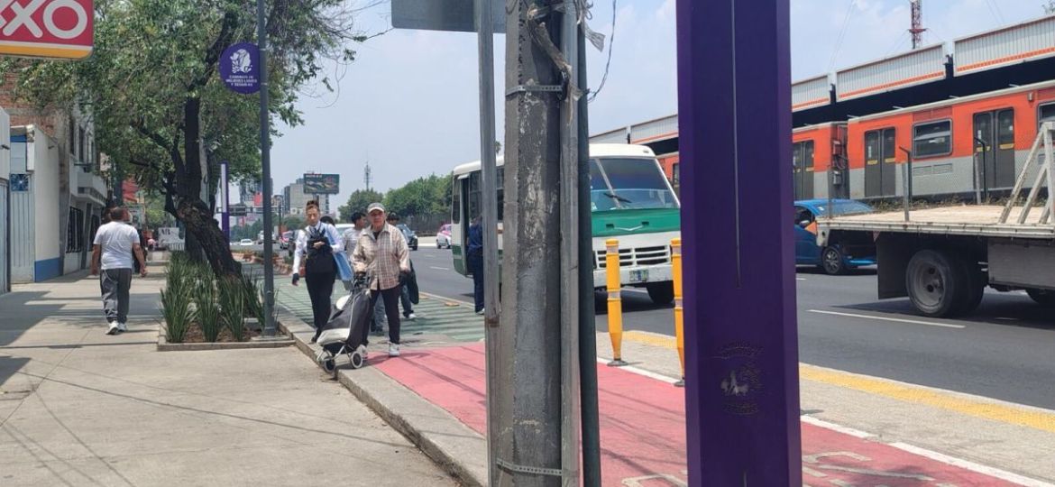Ciclovia-Gran-Tenochtitlan-ciclistas-denuncian-invasion-de-peatones-y-motos-en-Tlalpan