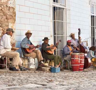 Comienza-Cubadisco-2026-en-La-Habana-la-feria-del-disco-celebrara-el-son-y-rendira-homenaje-a-Jorge-Gomez