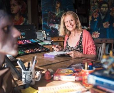 Cornelia-Funke-lleva-su-sello-de-audiolibros-Atmende-Bucher-al-mercado-hispano-con-El-jinete-del-dragon