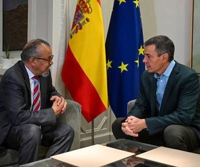 Crucero-MV-Hondius-llega-a-Tenerife-tras-brote-de-hantavirus-autoridades-inician-evacuacion-1