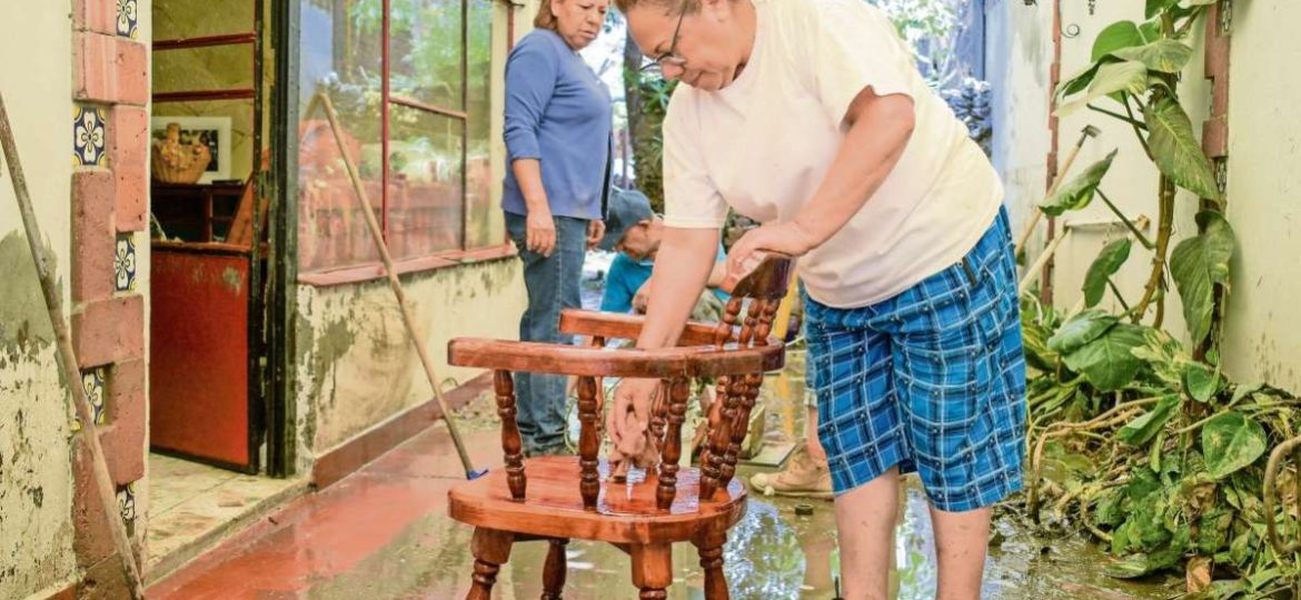 Desbordamiento-del-Rio-Hondo-deja-viviendas-en-riesgo-e-inundaciones-en-Naucalpan-y-Azcapotzalco