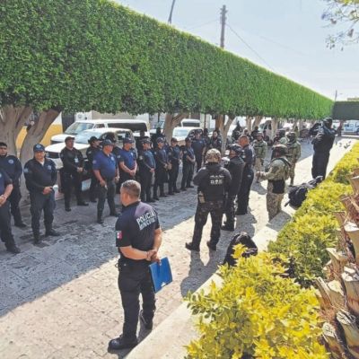 Detienen-a-mandos-y-a-policias-en-Hidalgo-investigan-vinculos-con-narcomenudeo-y-homicidio