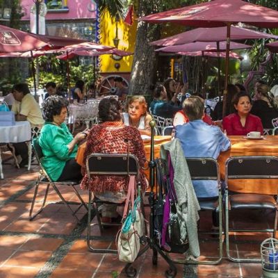 Dia-de-las-Madres-dejara-una-derrama-de-5901-millones-de-pesos-en-la-CDMX