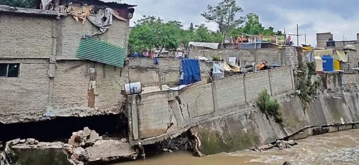 Fuertes-lluvias-azotan-la-Ciudad-de-Mexico-por-segundo-dia-se-activan-alertas-y-se-registran-inundaciones