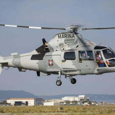 Helicoptero-realizo-aterrizaje-de-emergencia-en-Mazatlan-por-falla-en-motor