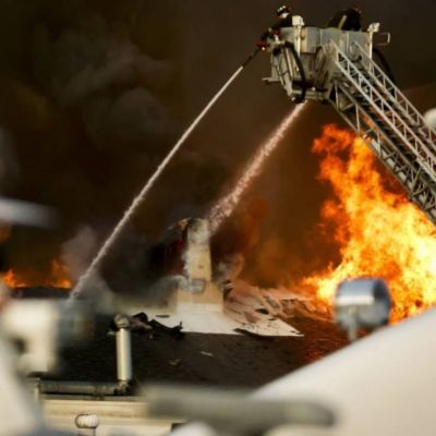 Incendio-destruye-laboratorio-de-Ciencias-Marinas-en-campus-de-la-Universidad-del-Sur-de-Florida