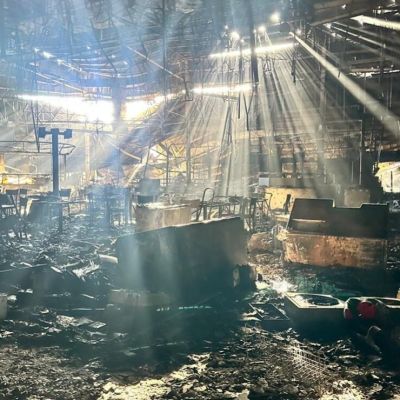 Incendio-en-Plaza-Fiesta-Las-Palmas-de-Los-Mochis-deja-al-menos-cuatro-muertos-y-decenas-de-lesionados