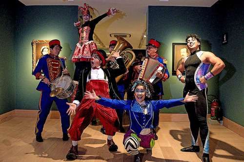 La-Bomba-Teatro-presenta-Del-tingo-al-tango-en-Teatro-Varsovia