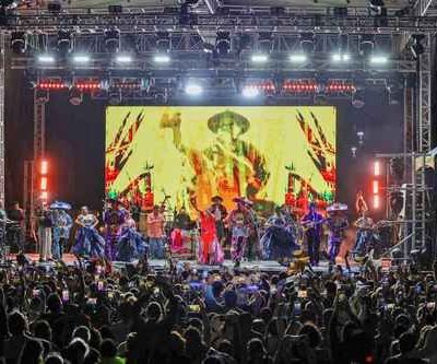 Lila-Downs-ofrece-concierto-gratuito-en-la-Utopia-Azcapotzalco-y-reune-a-6500-personas