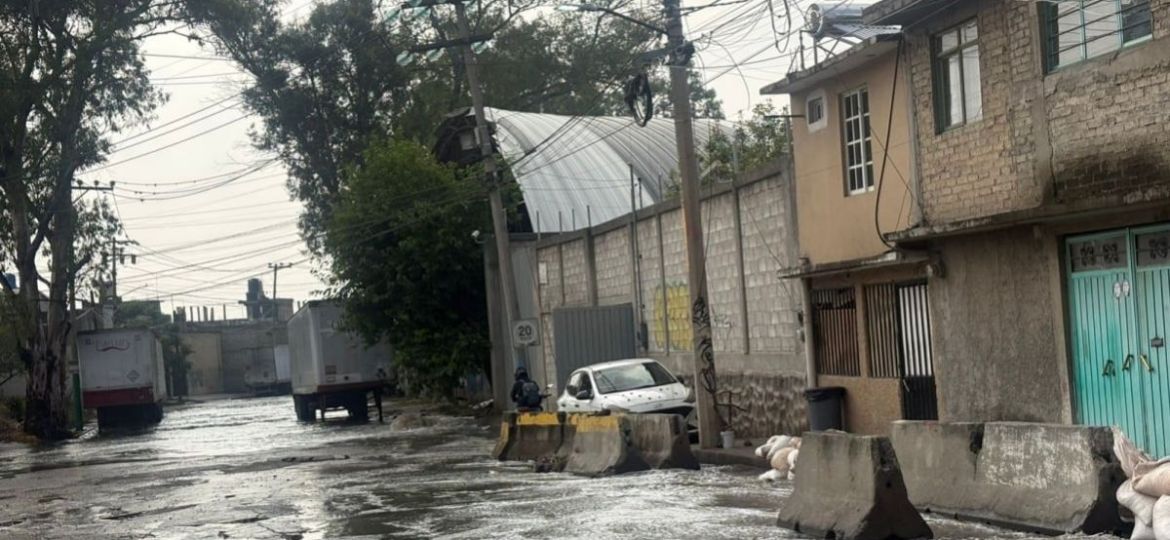 Limpian-la-presa-El-Angulo-en-Cuautitlan-Izcalli-tras-fuertes-lluvias