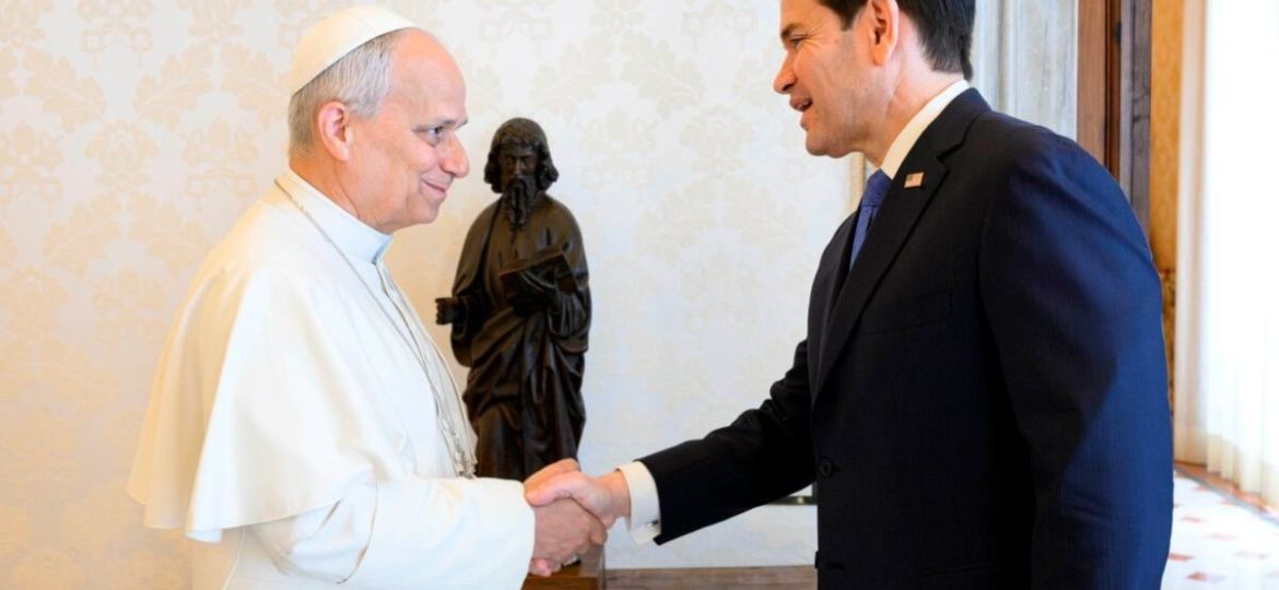 Marco-Rubio-se-reune-con-el-papa-Leon-XIV-en-el-Vaticano