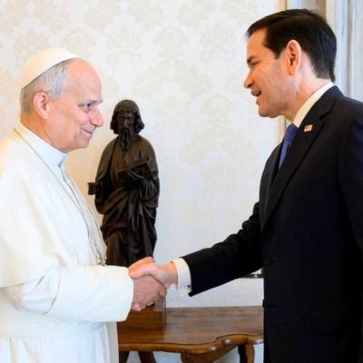 Marco-Rubio-se-reune-con-el-papa-Leon-XIV-en-el-Vaticano