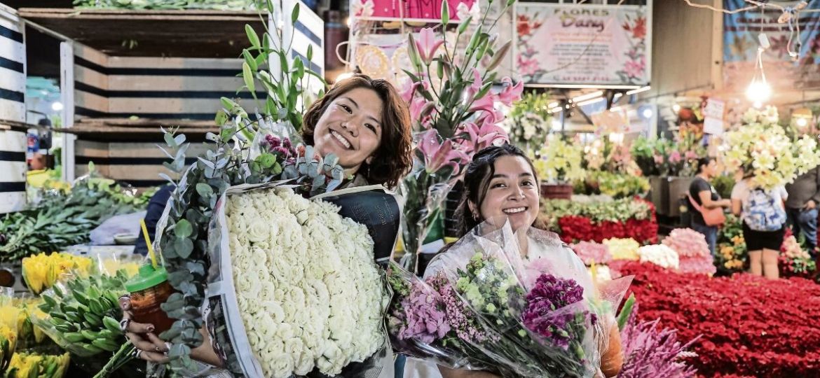 Mercado-de-Jamaica-precios-de-ramos-y-arreglos-para-el-Dia-de-las-Madres