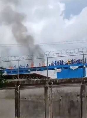 Motin-en-el-Internado-Judicial-de-Barinas-presos-denuncian-torturas-y-toman-el-penal