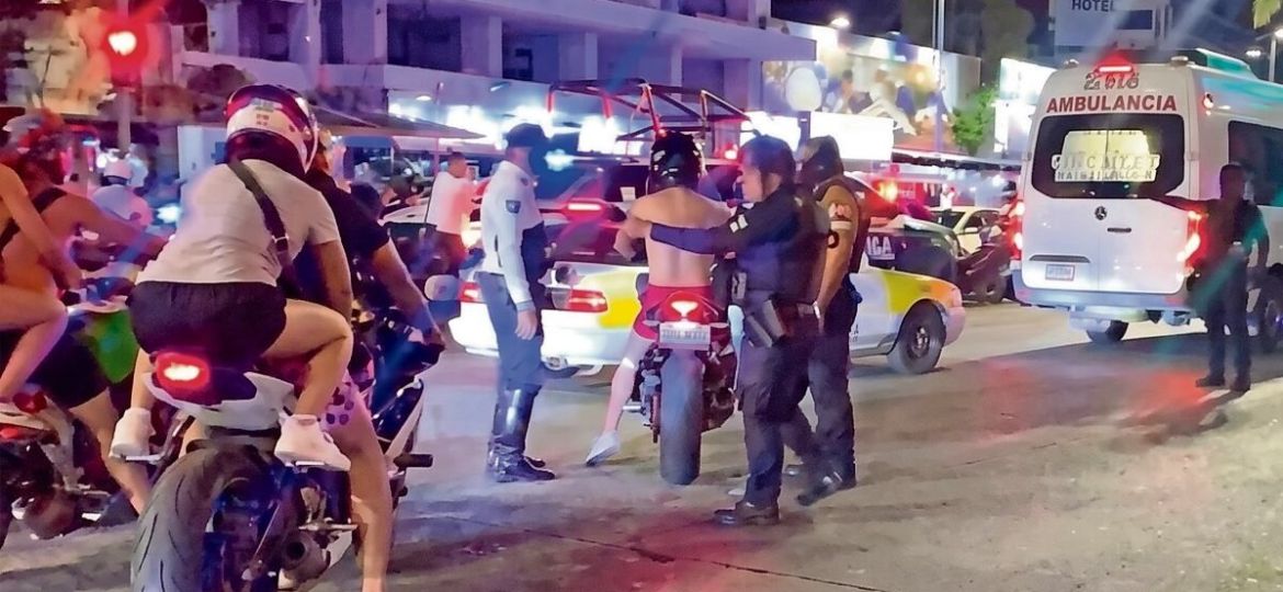 Operativo-en-Acamoto-2026-deja-ocho-detenidos-331-infracciones-y-85-motocicletas-aseguradas-en-Acapulco