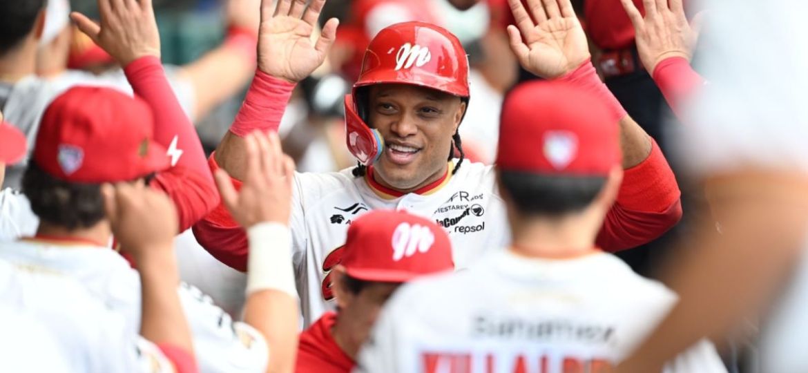Robinson-Cano-conecto-grand-slam-y-los-Diablos-Rojos-vencieron-10-7-a-Tigres