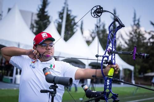 Sebastian-Garcia-gana-el-oro-en-la-Copa-del-Mundo-de-Tiro-con-Arco-en-Shanghai